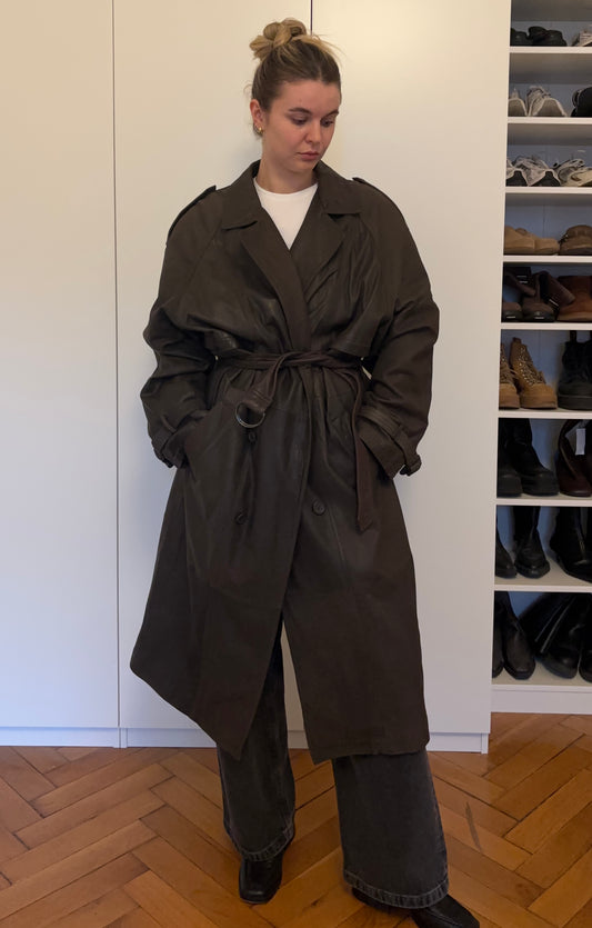 Vintage Leder Trenchcoat Damen – braun | Oversized Ledermantel mit Bindegürtel