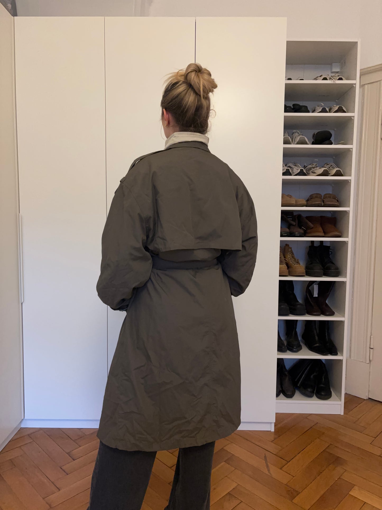 Vintage Trenchcoat Damen – wasser- & winddicht | Oversized Funktionsmantel in Olivgrau